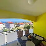 The Yellow House * Sveti Anton (Krk)